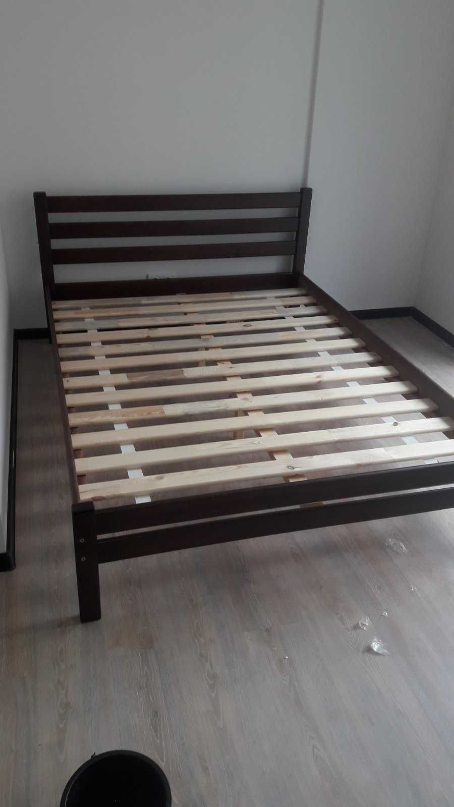 Міцне ліжко з масиву ВІЛЬХИ повний комплект