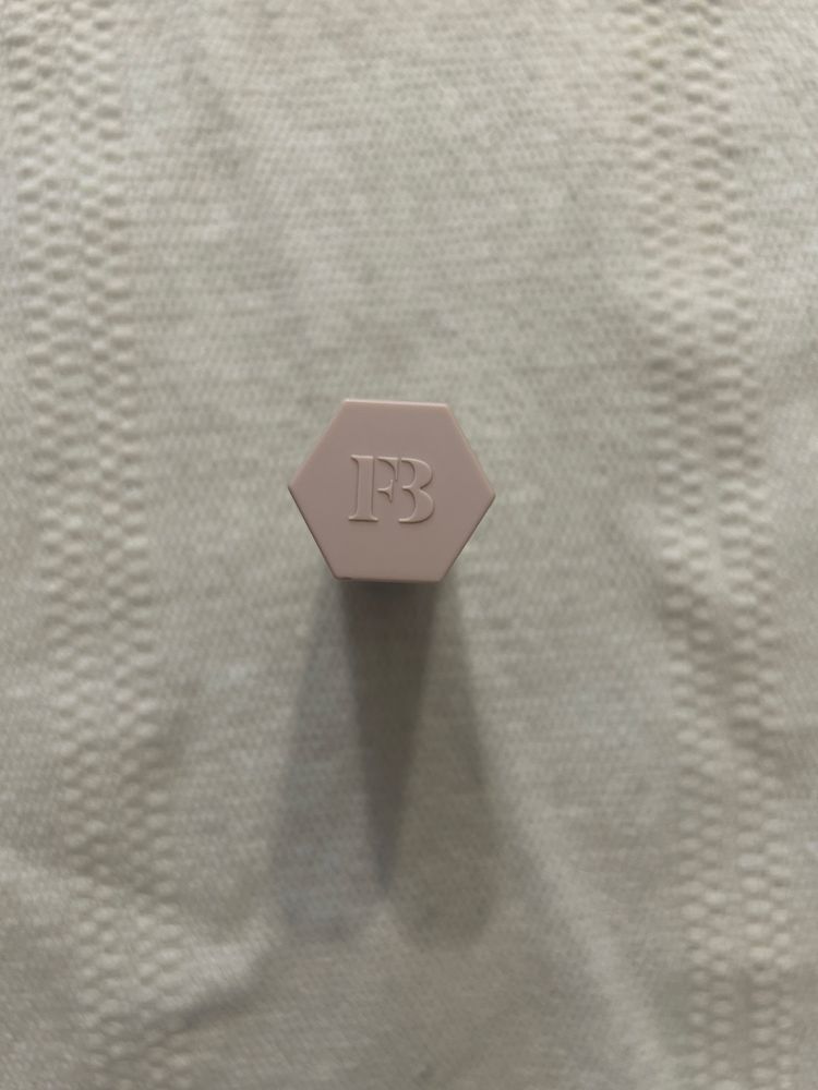 Fenty Beauty Match Stix Shimmer Skinstick rozswietlacz w sztyfcie