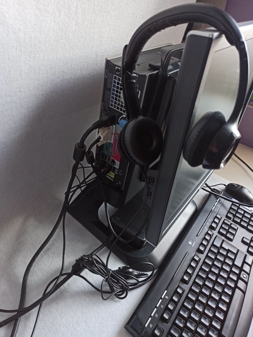 Компьютер Dell 780 Intel Dual Core 2 E8400, 3000GHz + весь комплект