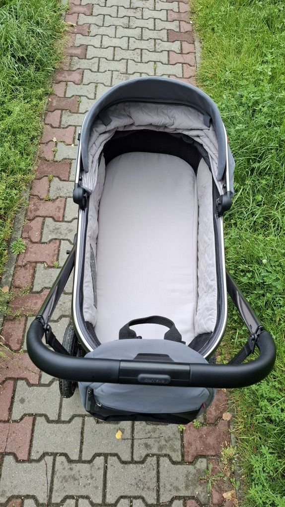 Wózek dziecięcy Carrello Omega 2w1 model 2024