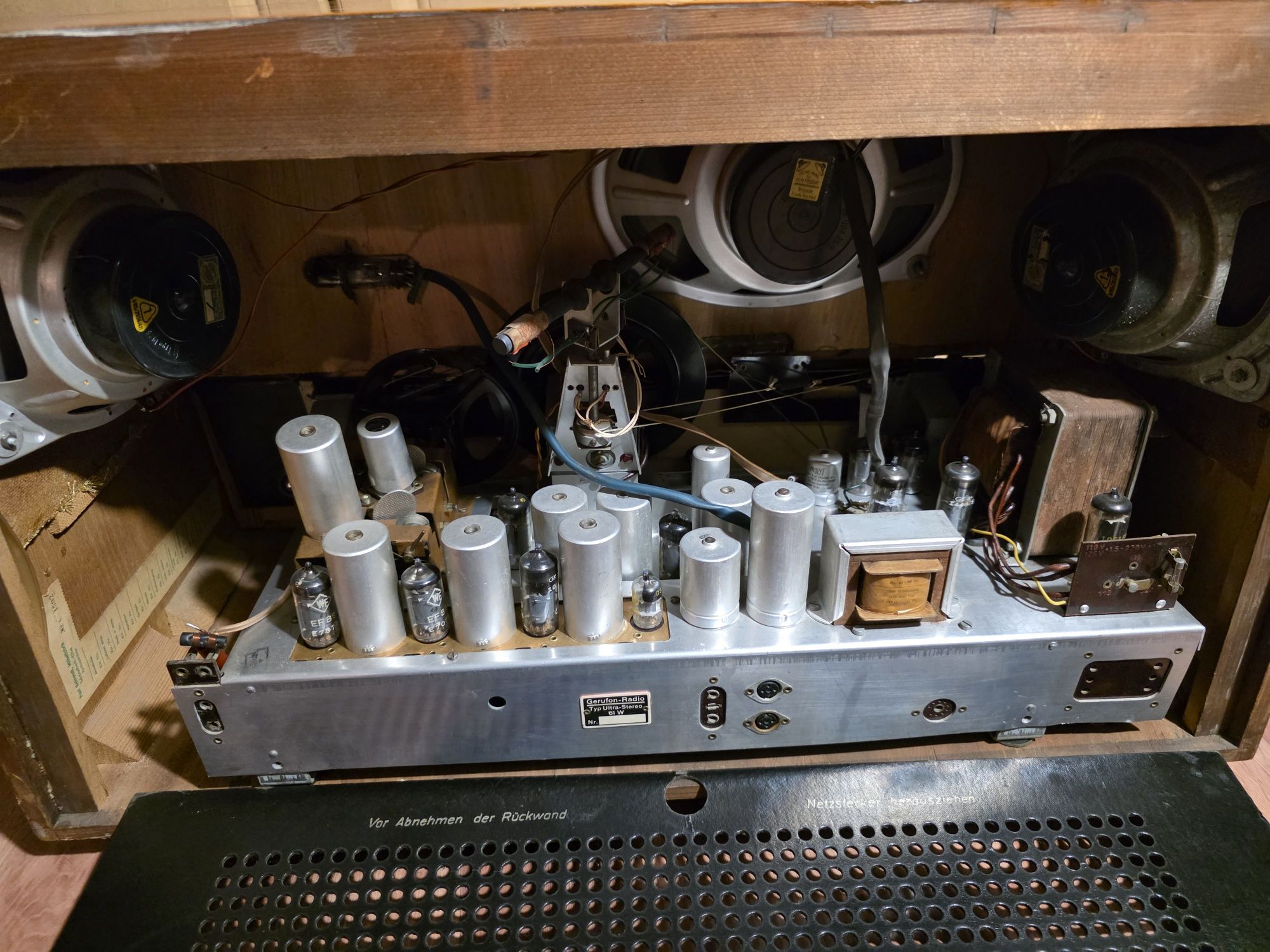 Stare radio lampowe Gerufon Stereo 61W