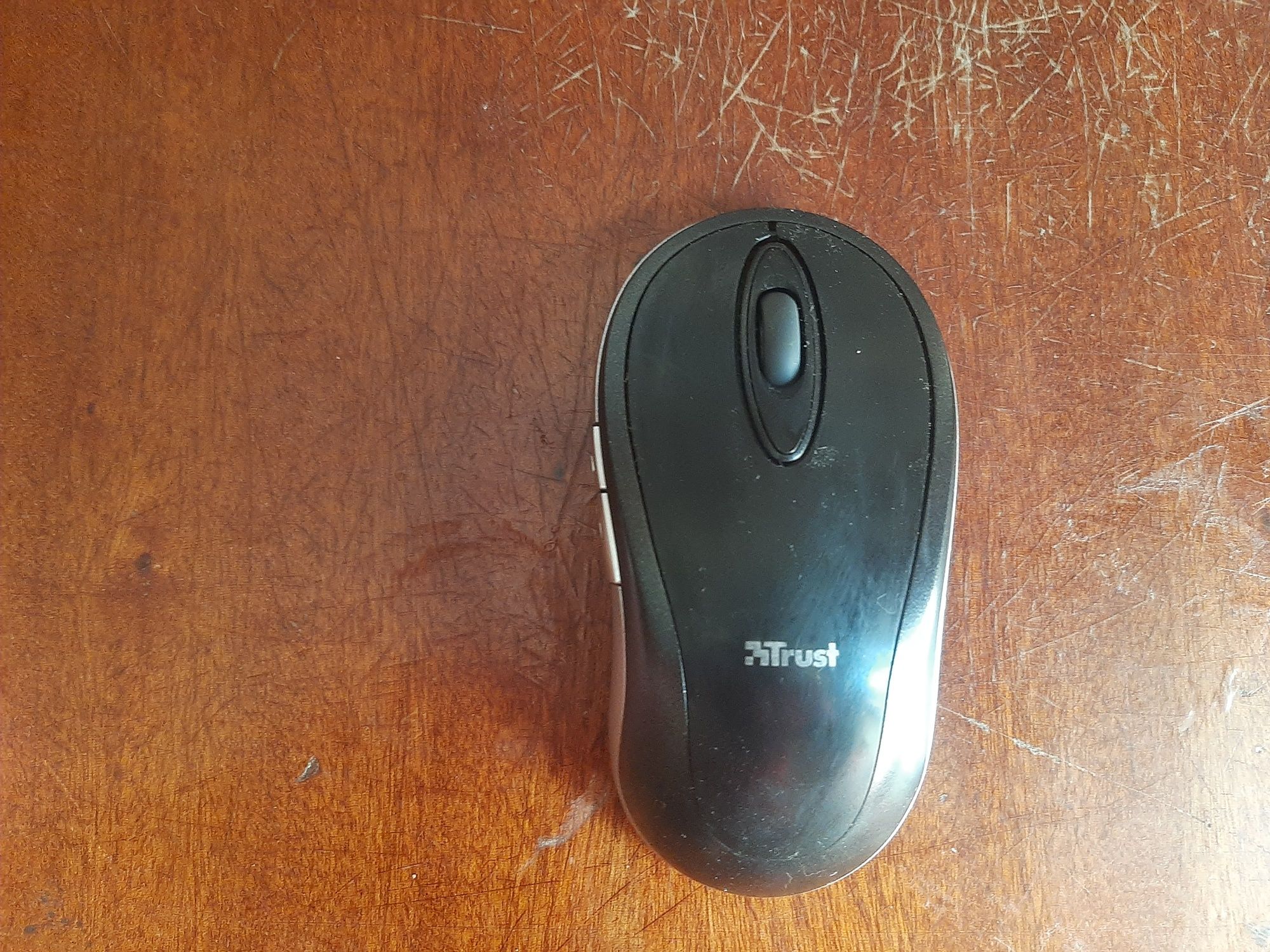 Безпровідна клавіатура з мишкою Trust ds-3200