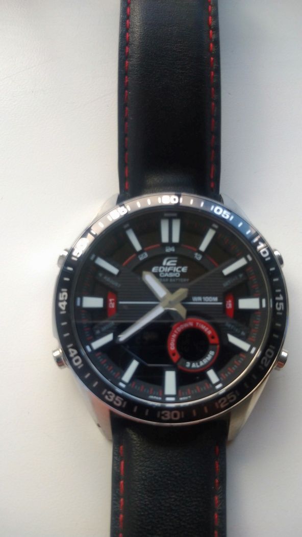 Годинник   Casio edifice efv-c100