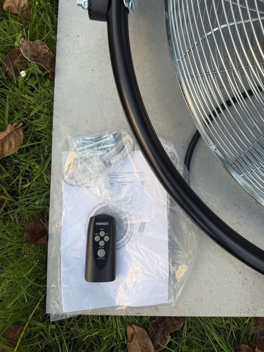 Wentylator z oscylacją Daxton