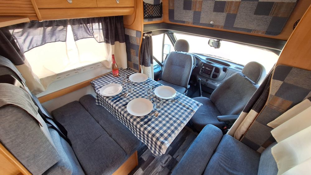 Vendo Autocaravana 2003,  100mil Km