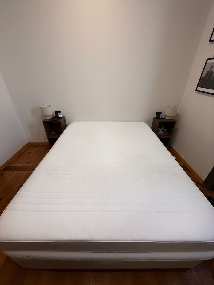 Colchão de espuma queen IKEA (160x200)