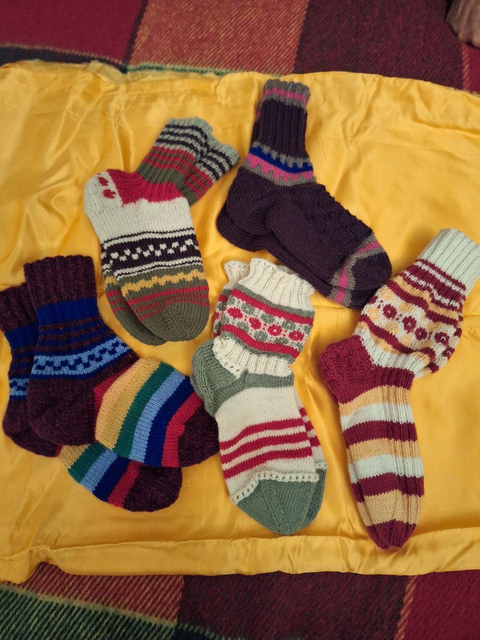Шкарпетки теплі новорічні ручної роботі