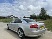 ANGLIK Audi A8 2008