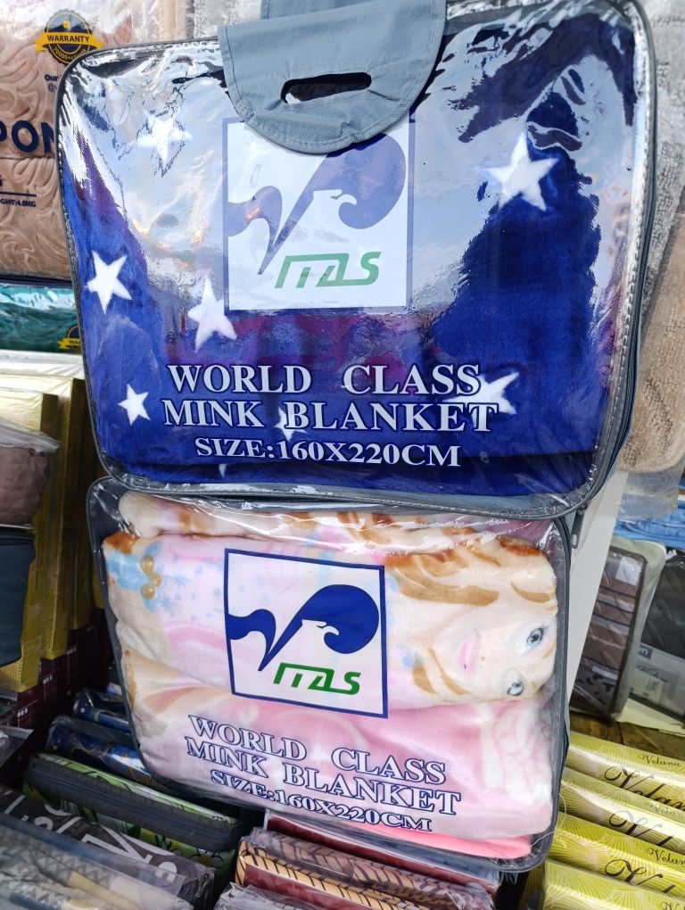 Пледи підліткові теплі. М'якенькі. 160х220. 2кг.