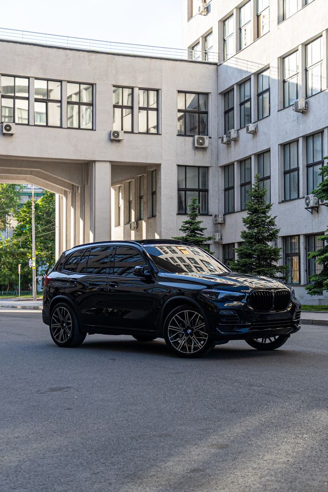 BMW X5 G05 БМВ в родной краске