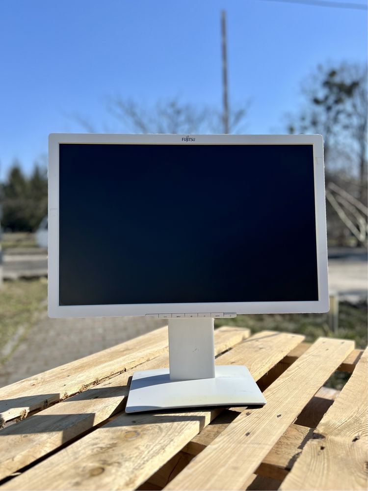 УЦІНКА!/Монітор Fujitsu B22W-7/22.0" (1680x1050)/LED/TN+Film/16:10