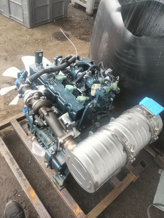 Silnik Kubota v2607-t 4 cylindry turbo nowy