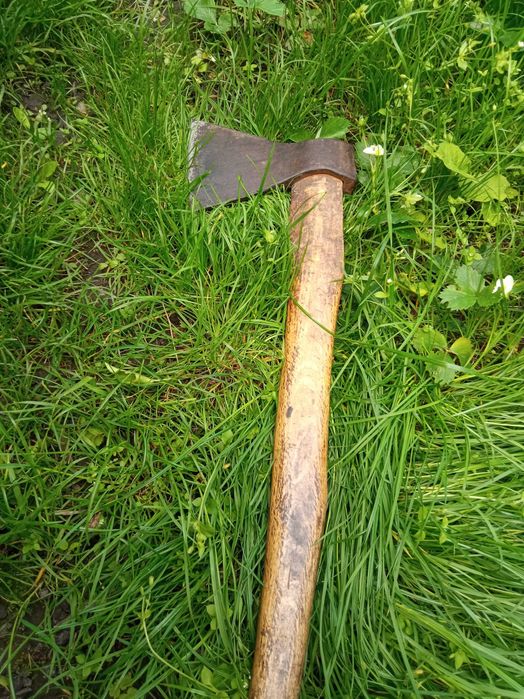 Старинный топорик