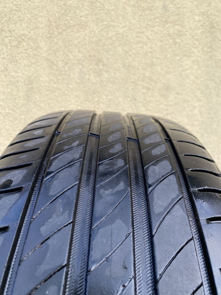 Opony Michelin 205/55/16