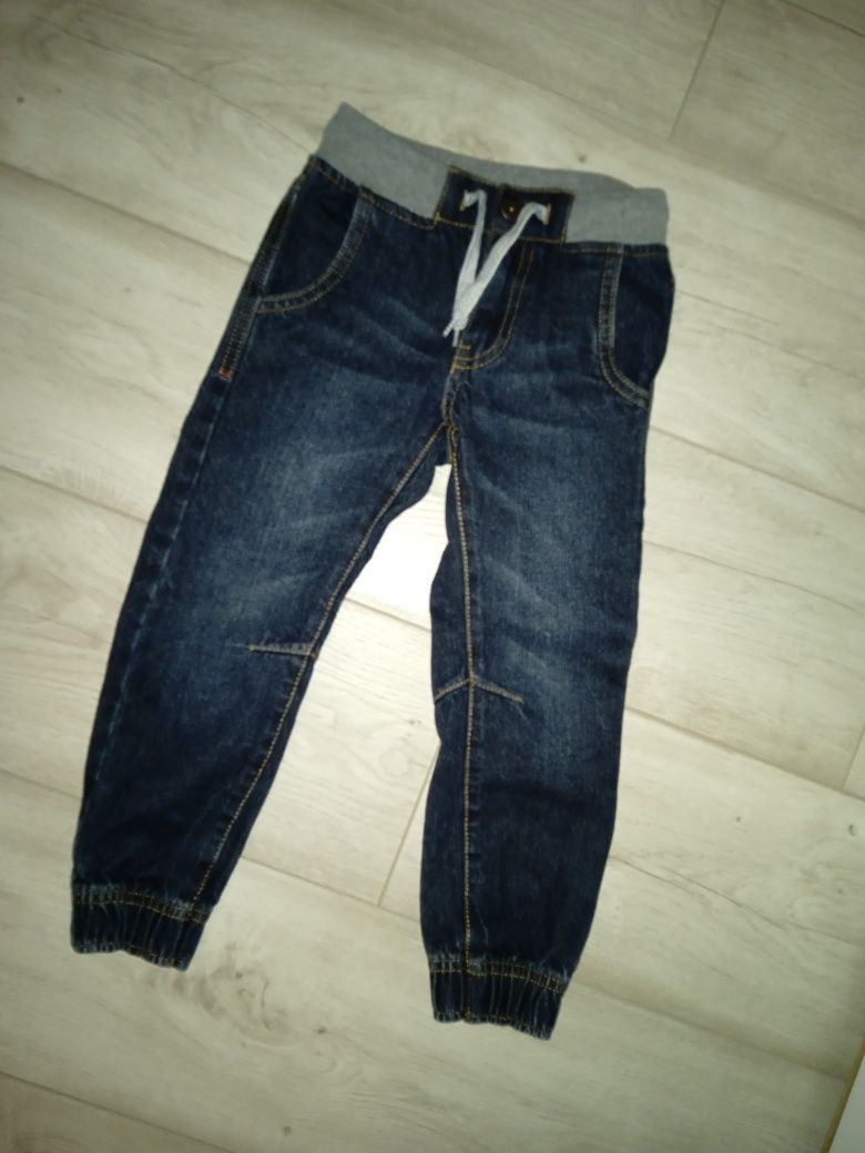 Spodnie jeans KIABI r. 98-104