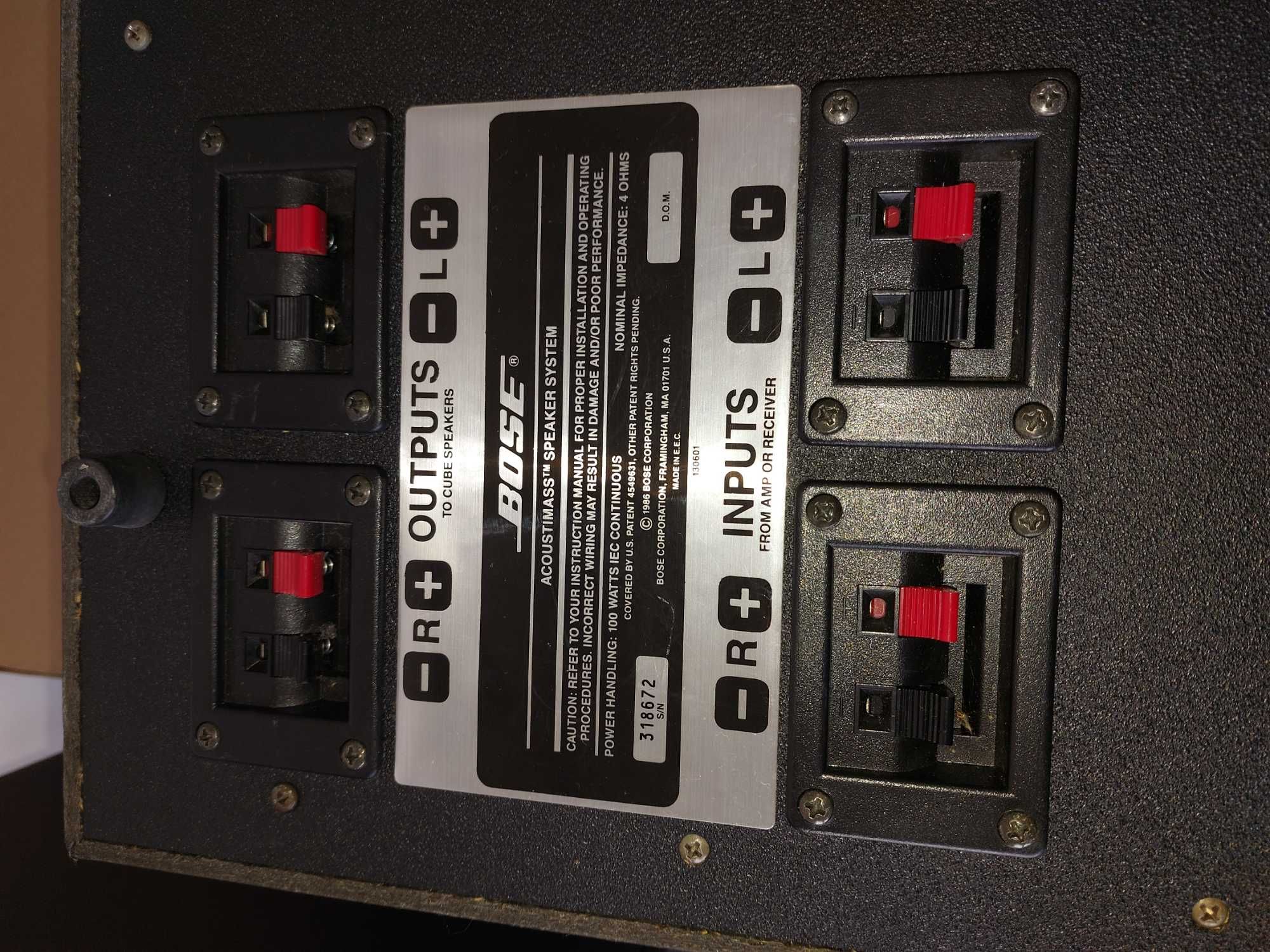 Colunas Bose Acoustimass One