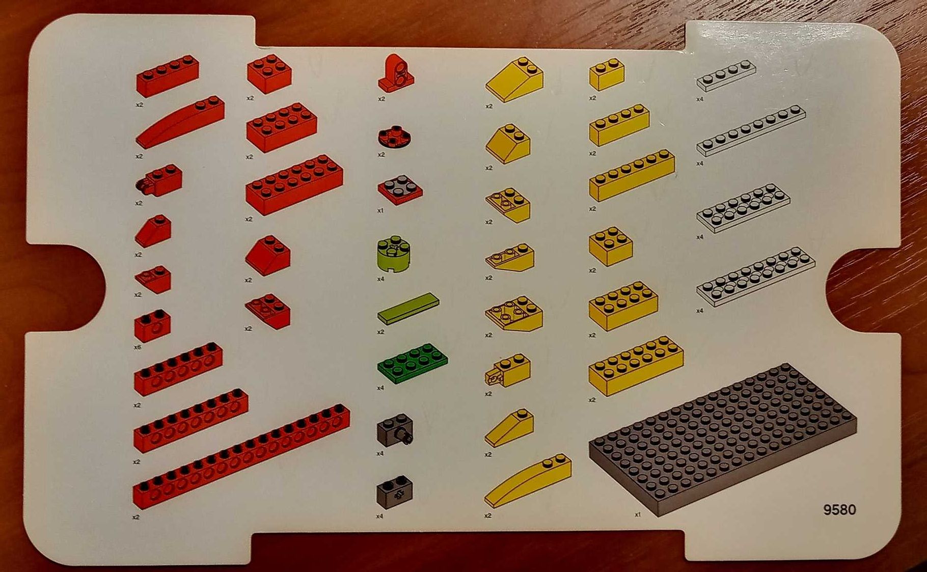 Продам: Конструктор LEGO Education WeDo Construction Set (9580) б/у