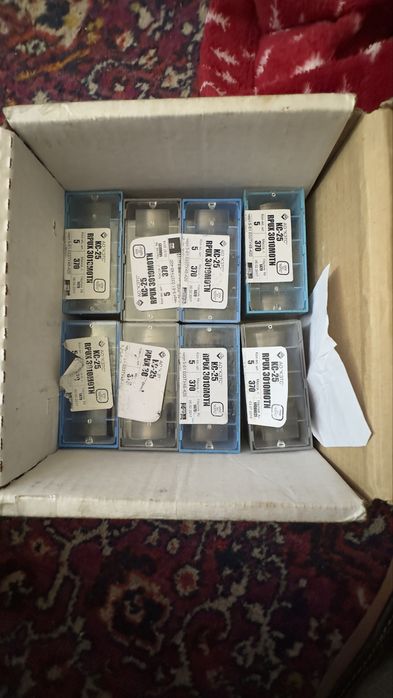 Твердосплавний різець чашковий RPUX 3010MOTN