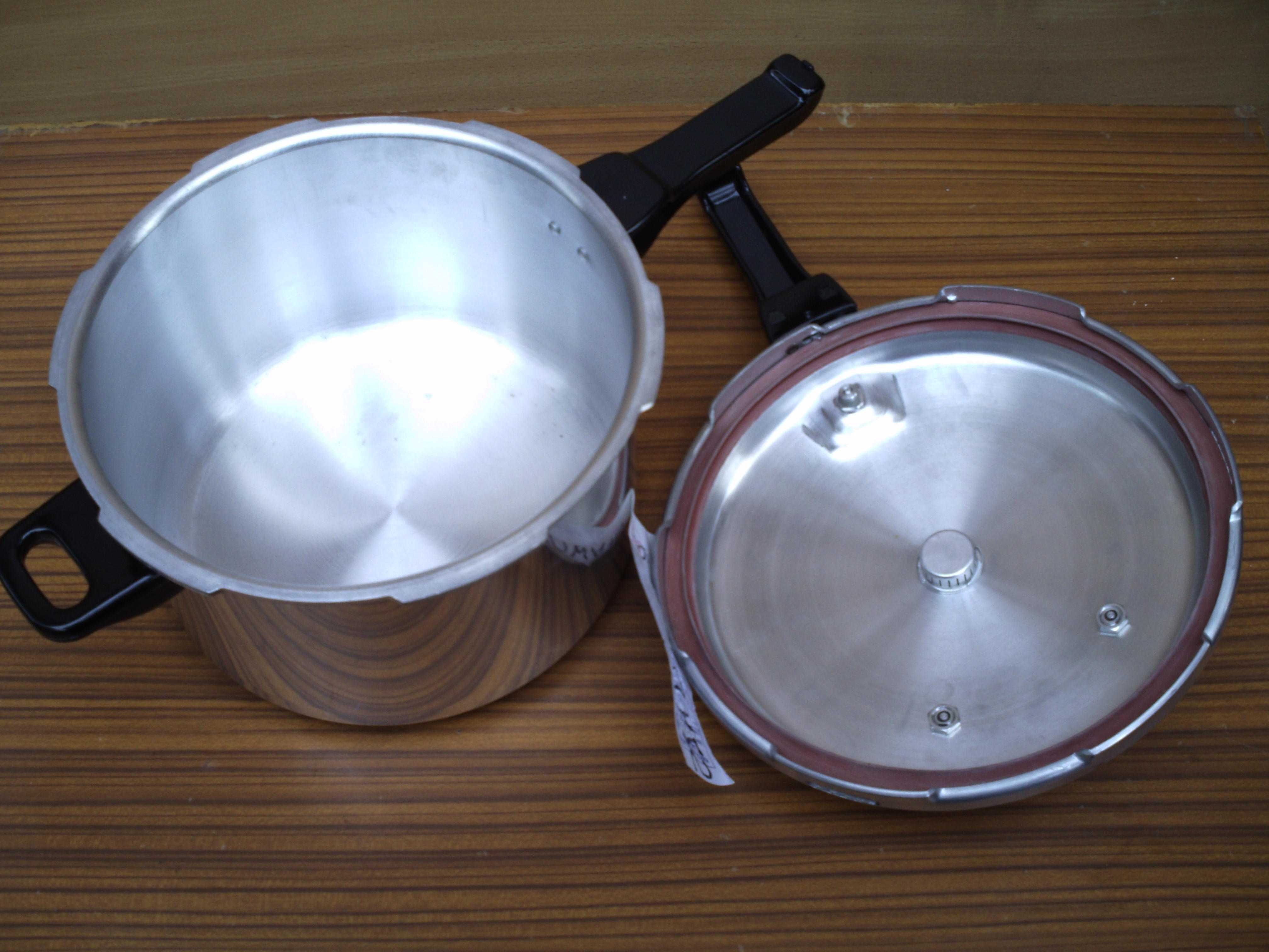 szybkowar 7 l aluminiowy ,garnek garnki dom mieszkanie gotowanie praca