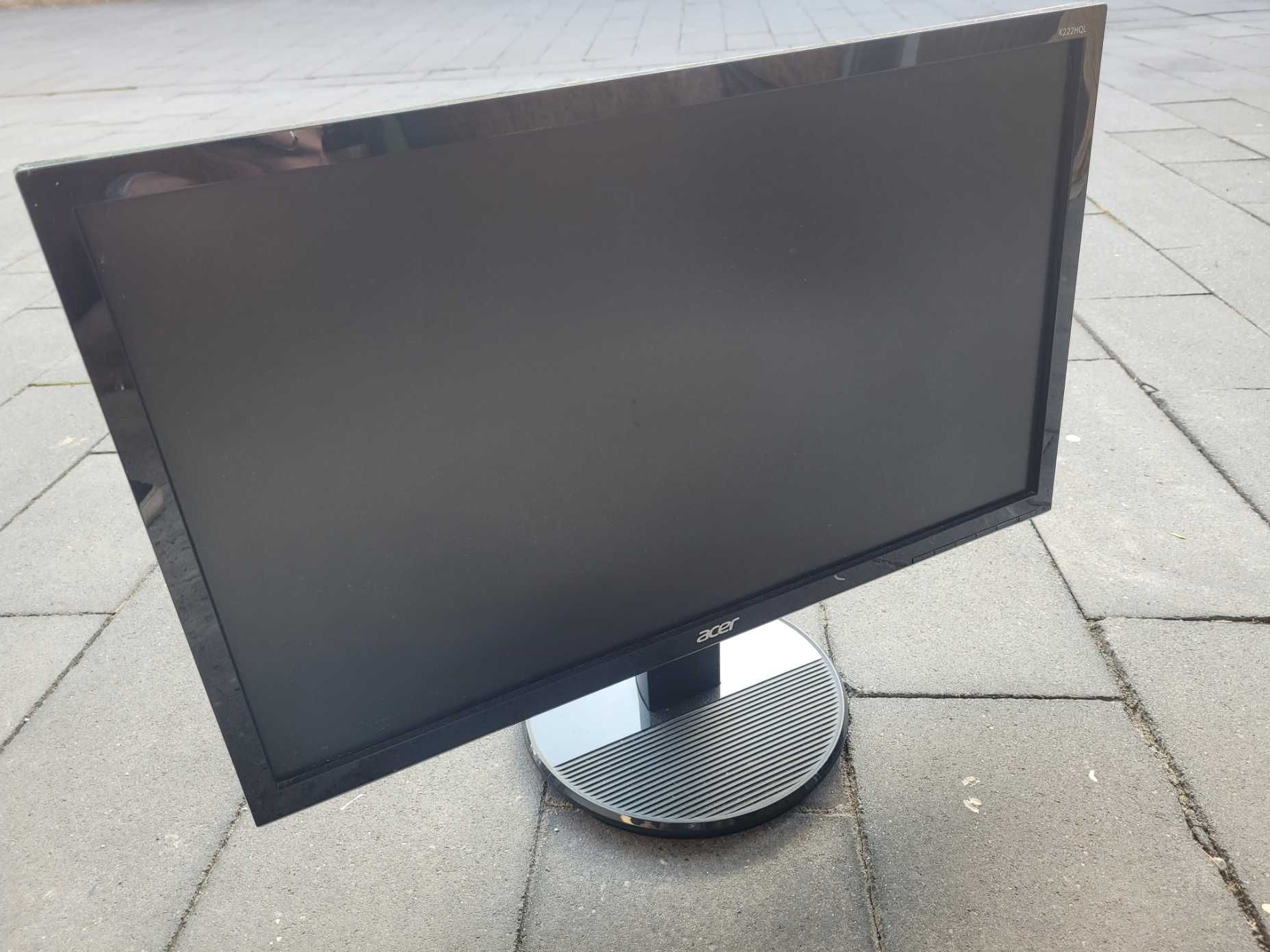 Komputer + monitor 21" stacjonarny podświetlany Gry i intermet