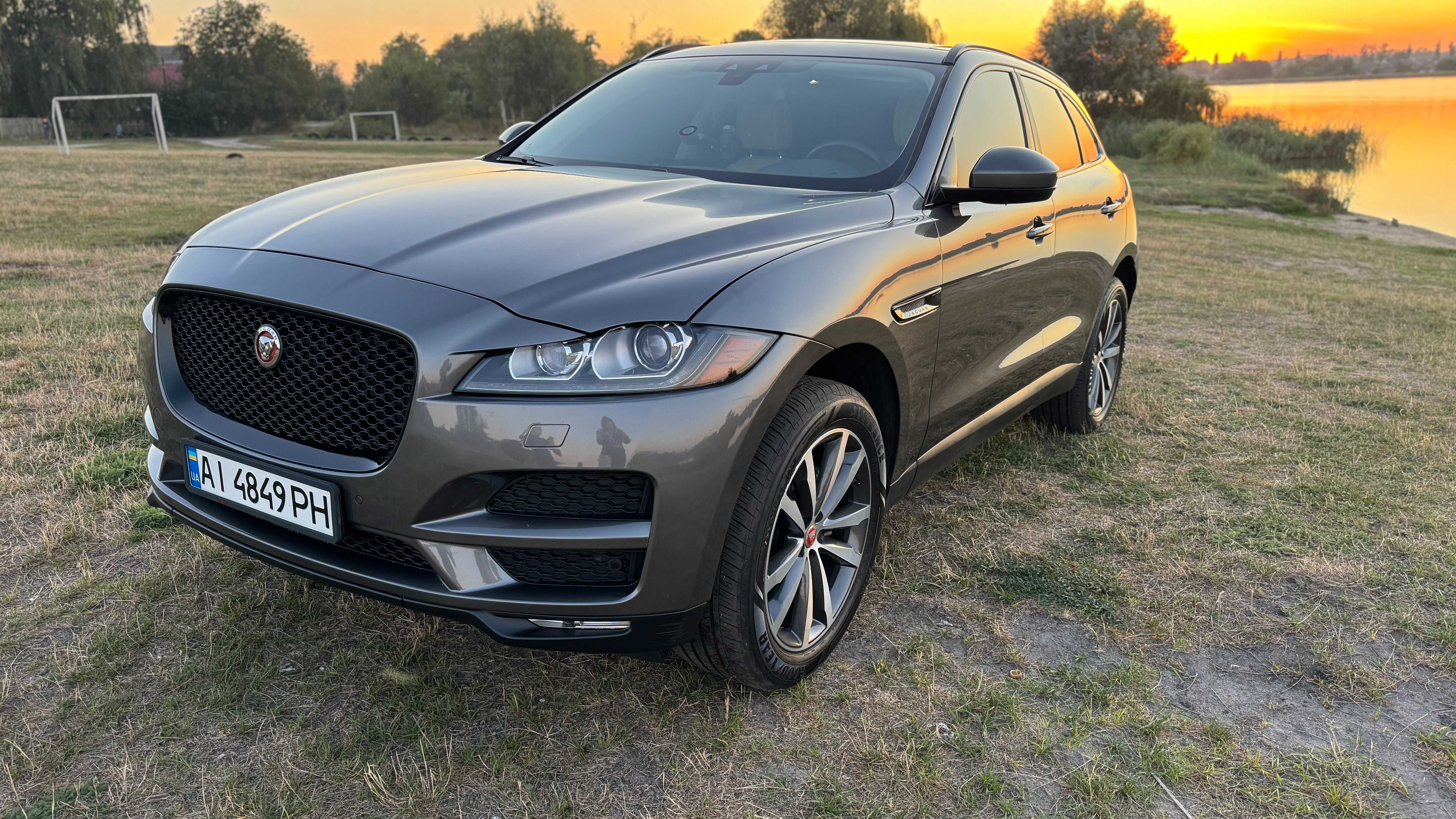 Jaguar F-Pace 2016, 2.0D AT (180 к.с.) AWD