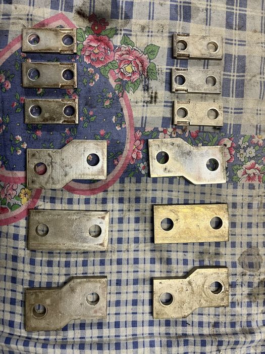 Шини мідні силові. Виходи автоматичного вимикача 630А