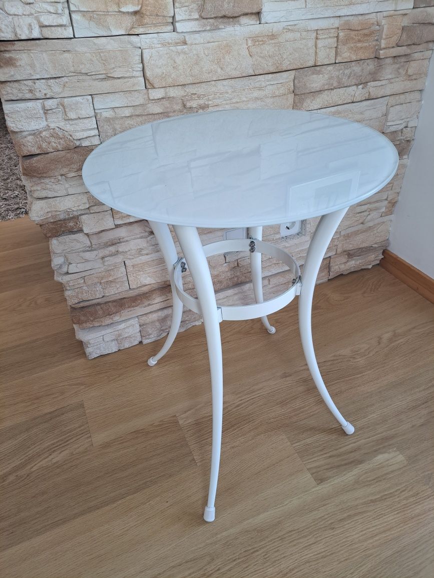 Mesa de apoio em ferro pintado branco e tampo em vidro