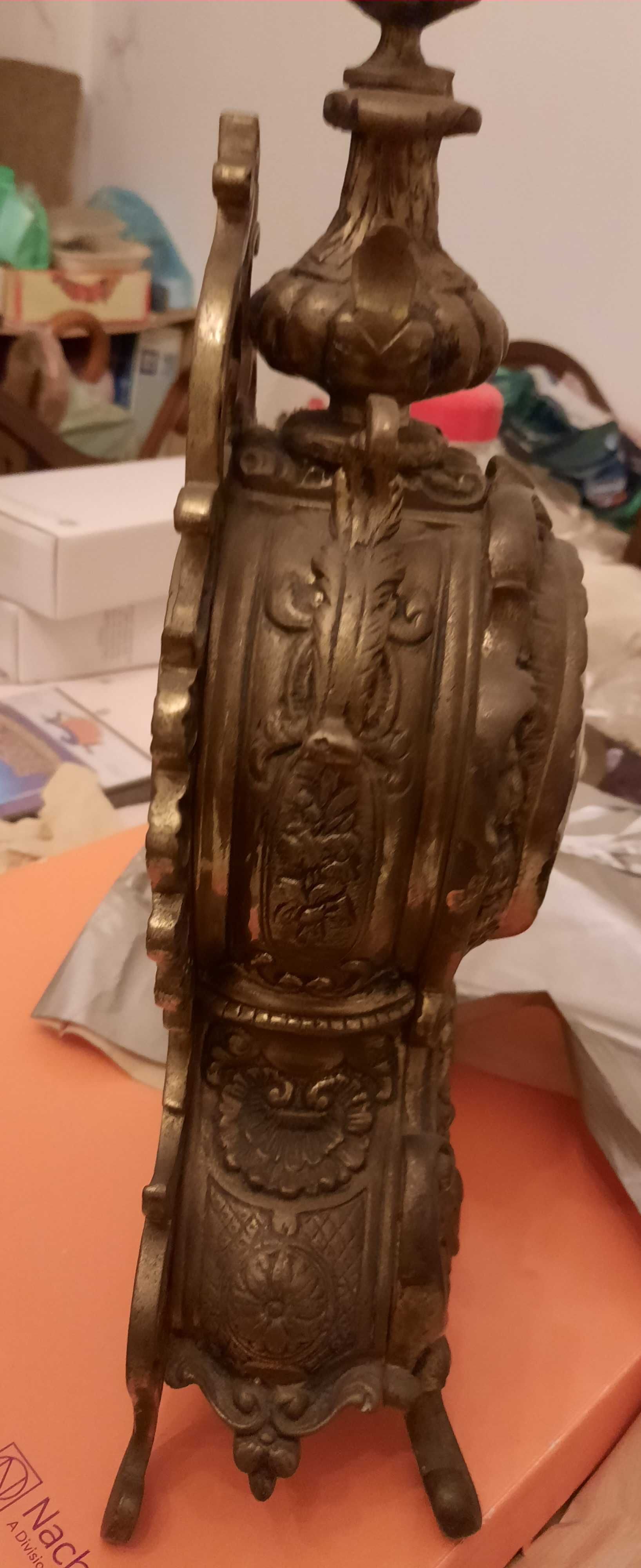 Vendo relogio antigo decorativo