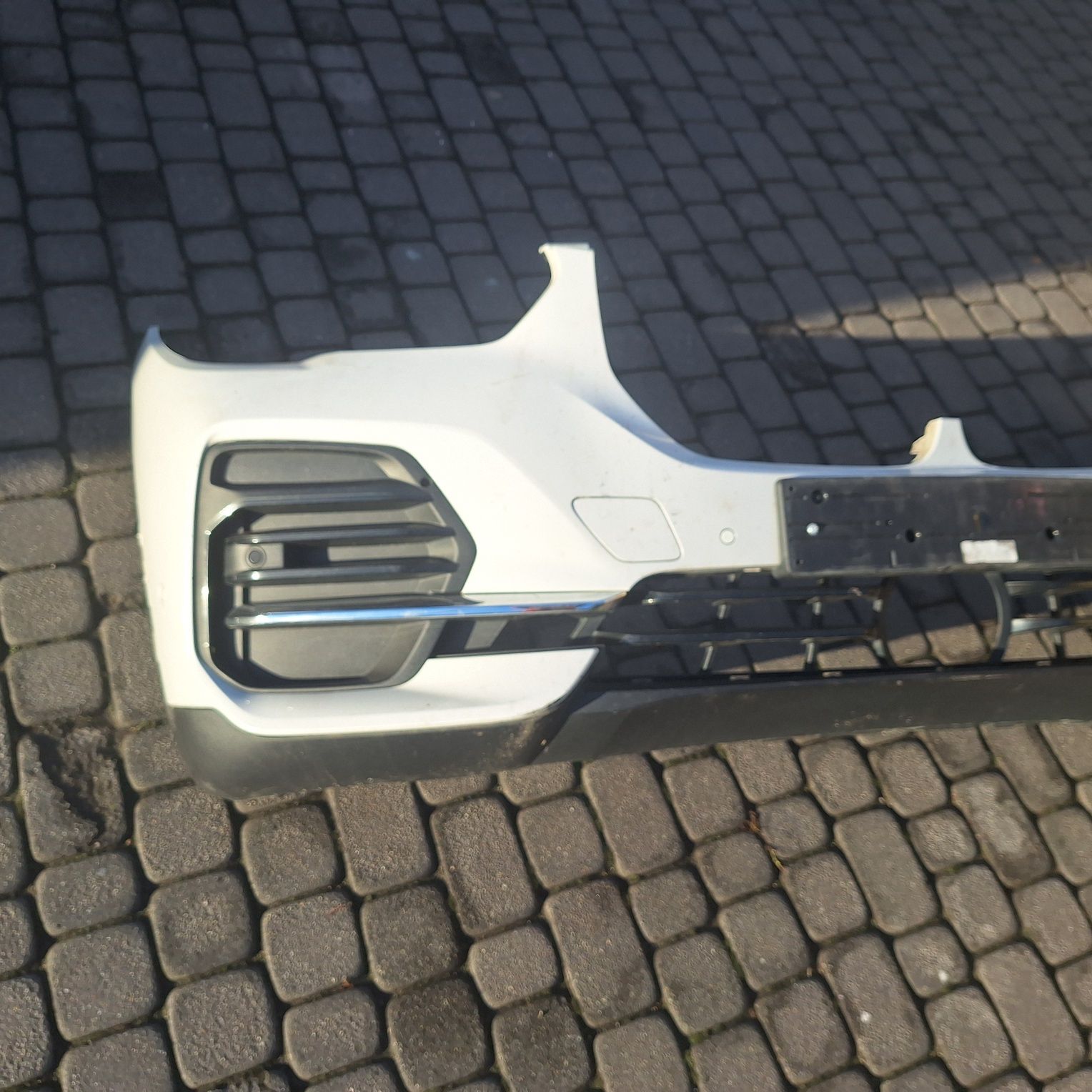 Zderzak przod x5 g05 kratka listwa uszkodzony