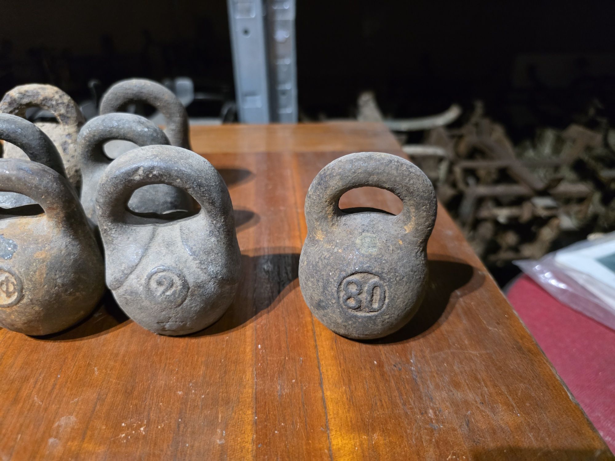 Odważniki żeliwne funciaki 2 funty 80dkg
