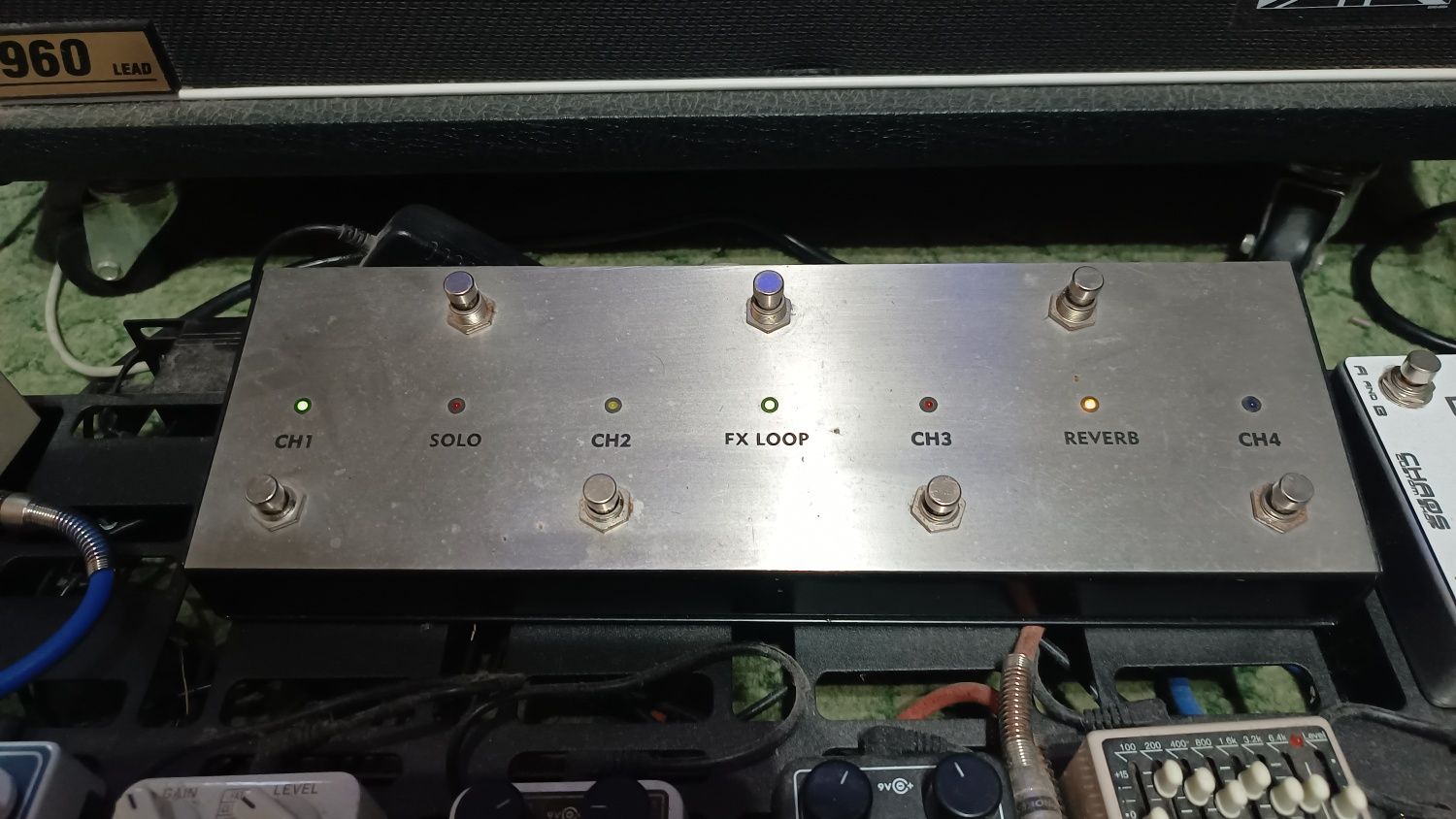 MG Amplification Vulture wzmacniacz lampowy + kolumna Framus 212