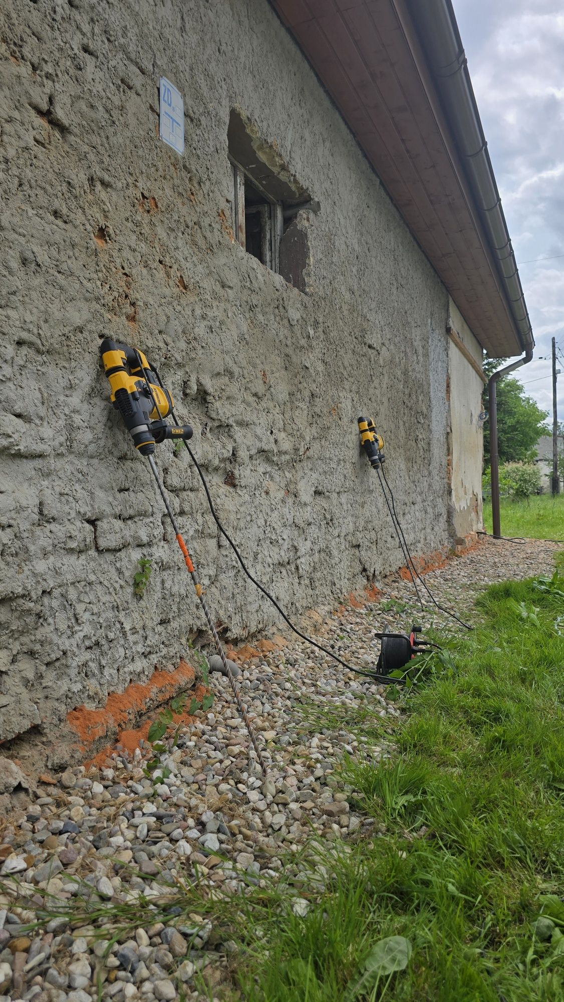 Osuszanie budynków, Iniekcja Ciśnieniowa Chemiczna | Kłodzko, Paczków