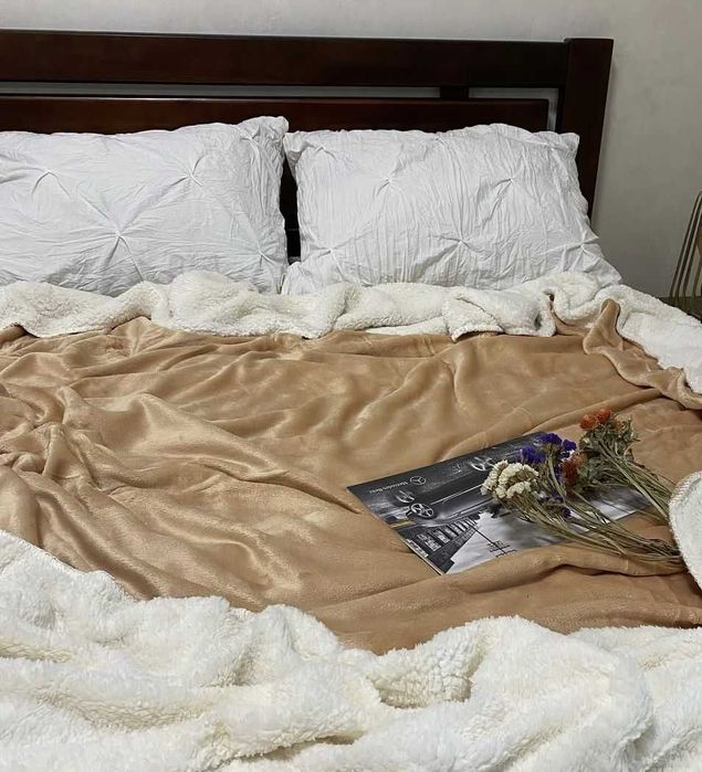 Шикарний теплий плед-покривало на хутрі-овчині