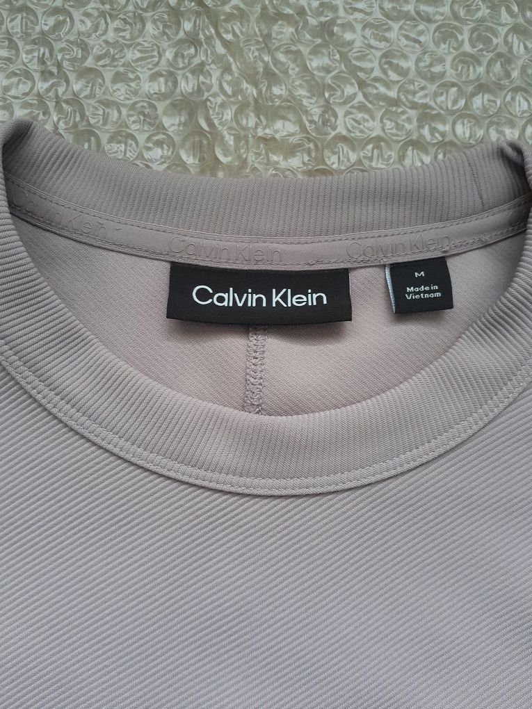 Топ кофта Calvin Klein розмір 46-48