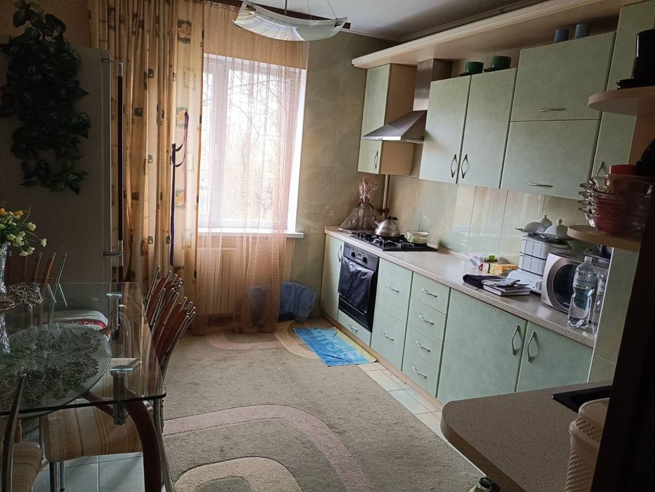 4 комнатная чешка на Юбилейной