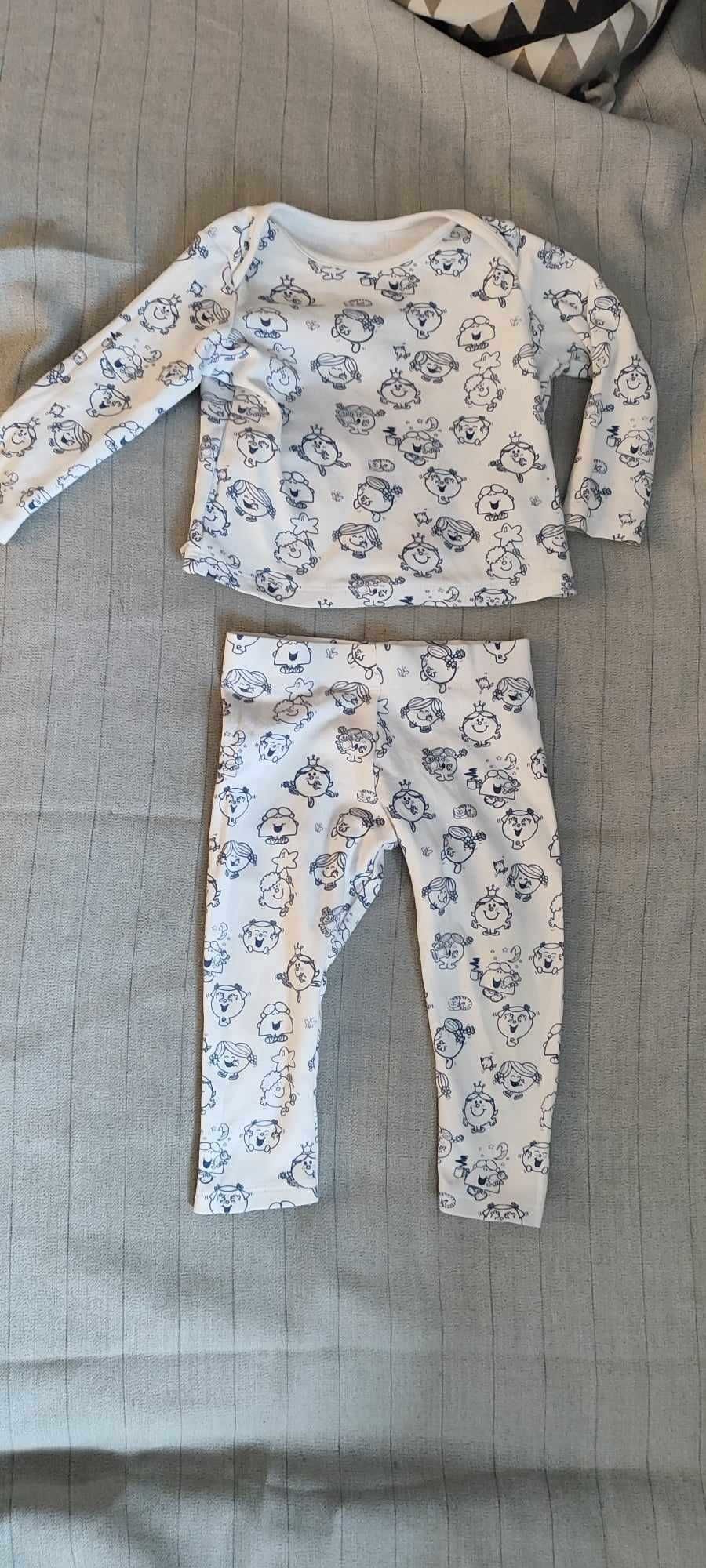 piżama niemowlęcA 74 CM
