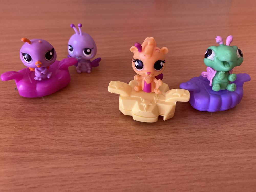 Parque de corridas Littlest Pet Shop com figuras