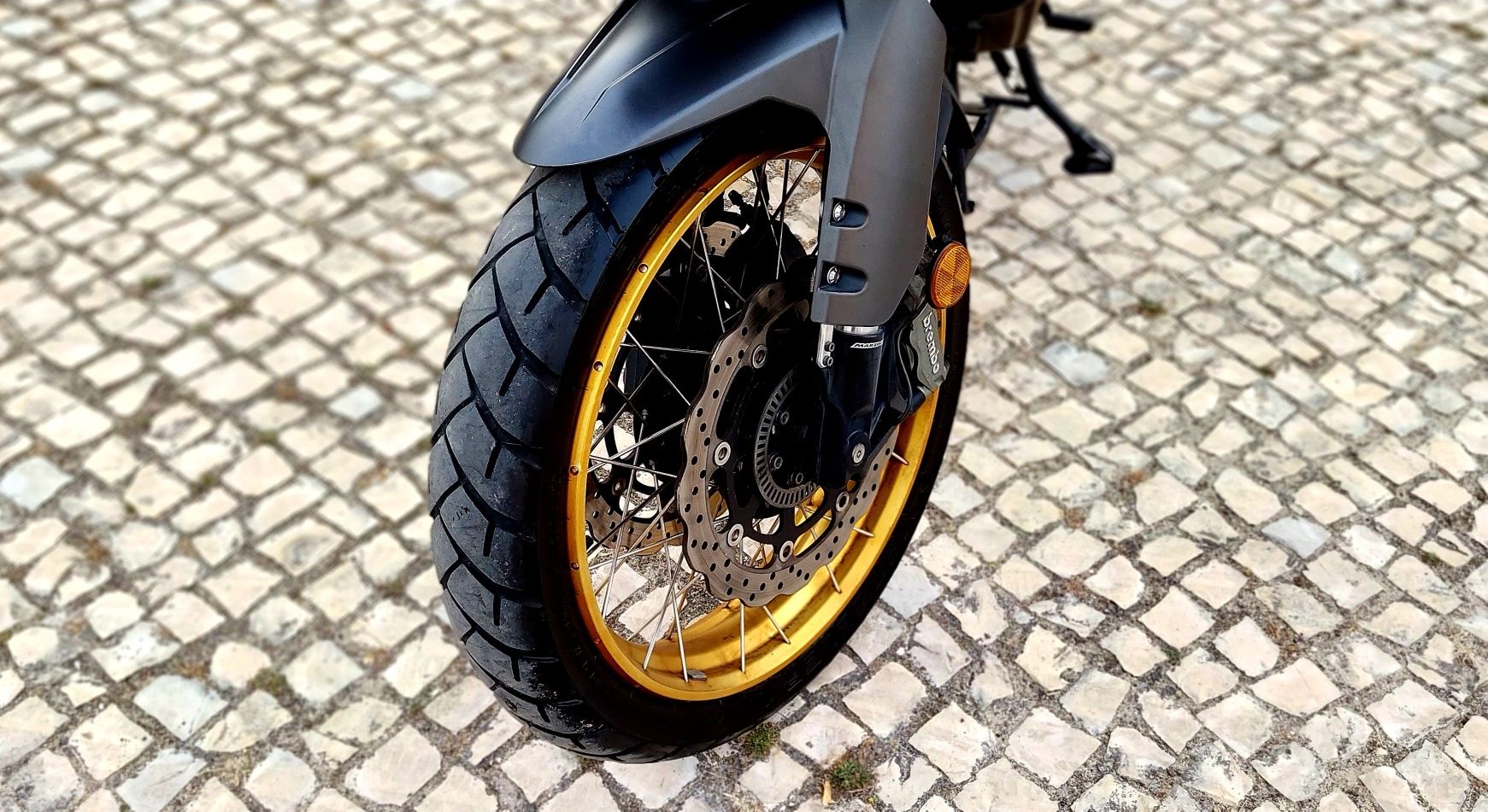 Mota QJMotor SRT700X