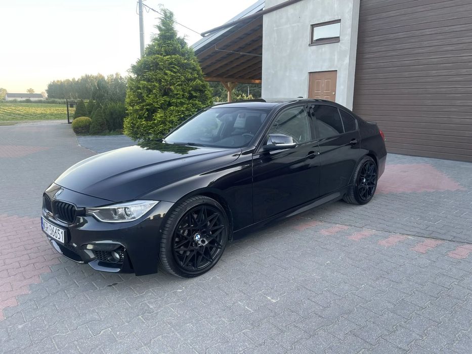 BMW Seria 3 BMW 335i 370km, Carplay, Head-up, Szyberdach, Skóry, Bodykit M3, Opony