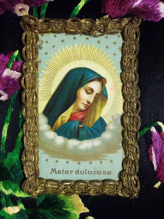 lindo grande antigo registo bordado - Mater Dolorosa