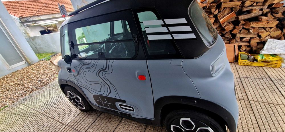 Citroen AMI 100 %Elétrico  75km autonomia 2 horas para carregar