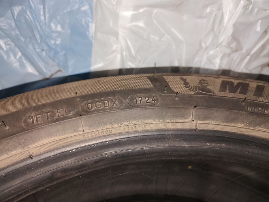 Opony zimowe Michelin Alpin 7 235/45R18 98 V XL