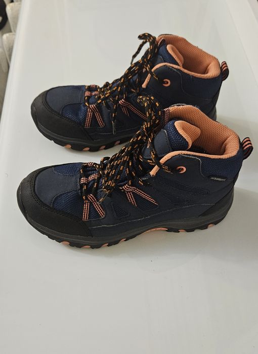 Черевики термо. Trespass. 34 р