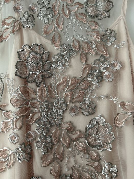 Sukienka haft tiul 42 XL wyszywana kwiaty wesele