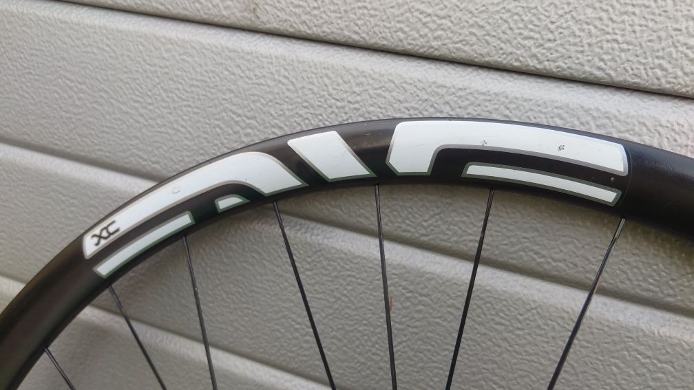 Koła 29 cali ENVE XC 32 Carbon nowe piasty novatec, sztywne osie boost