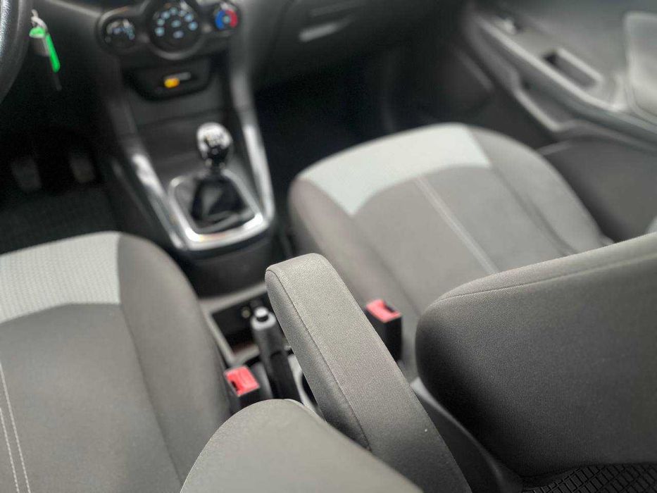 Ford Ecosport 2015 1.0 л.бензин 77тис. км. пробігу