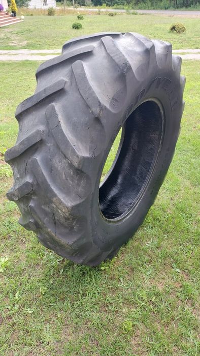 Opona rolnicza 580/70 38