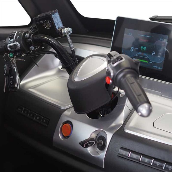 Motorower elektryczny trójkołowy zabudowany ARIEL.Motorower Fliper IML