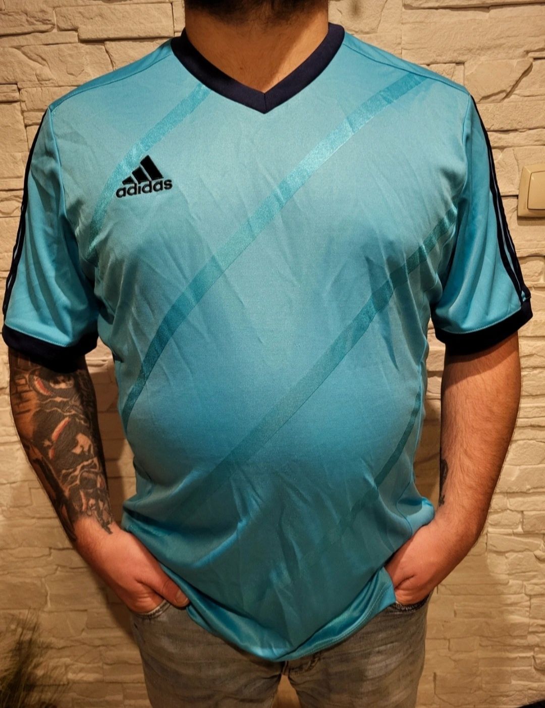 Koszulka Adidas sztuka 25 zł