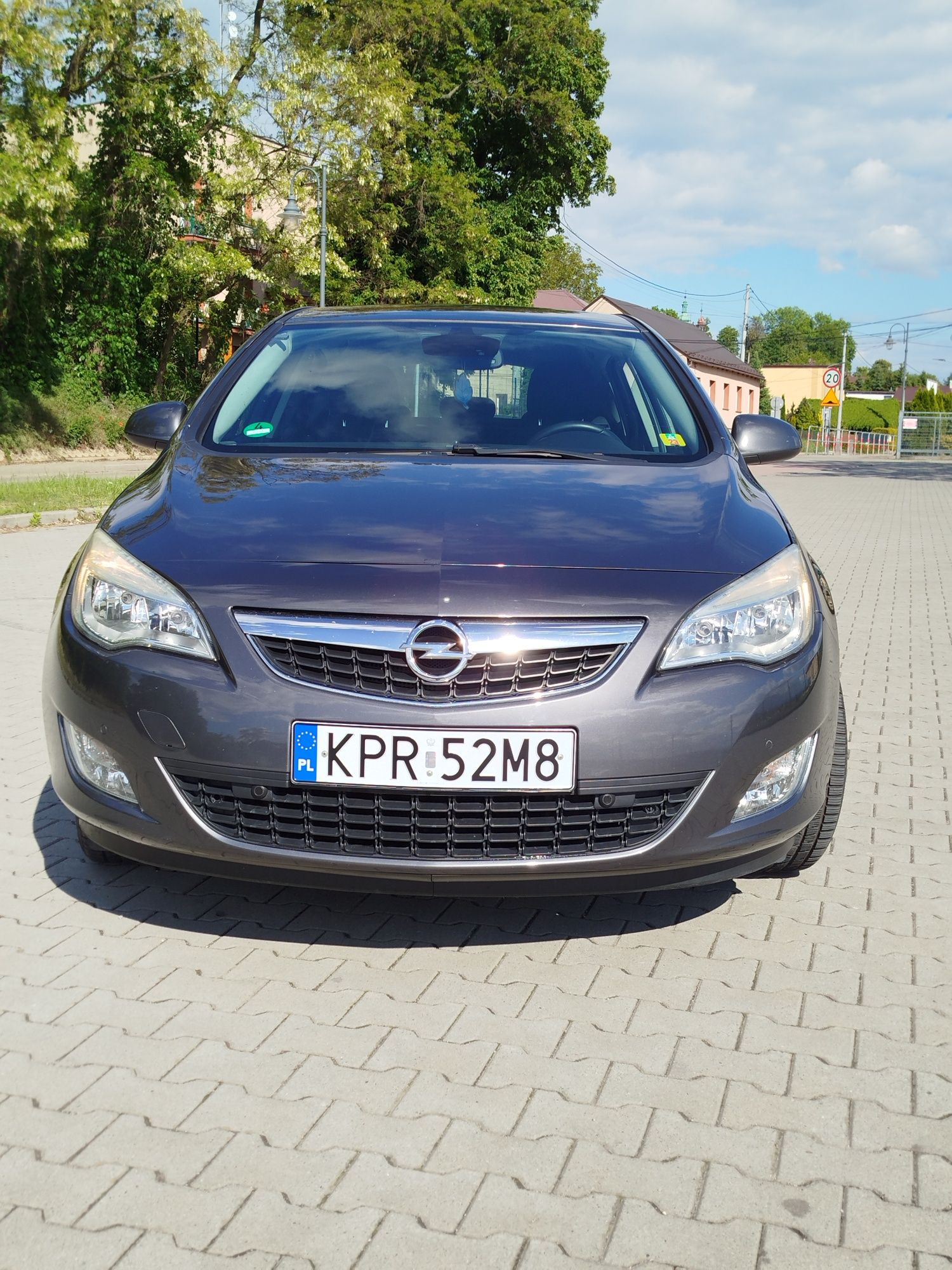Opel Astra J 2012 1.4T 140KM